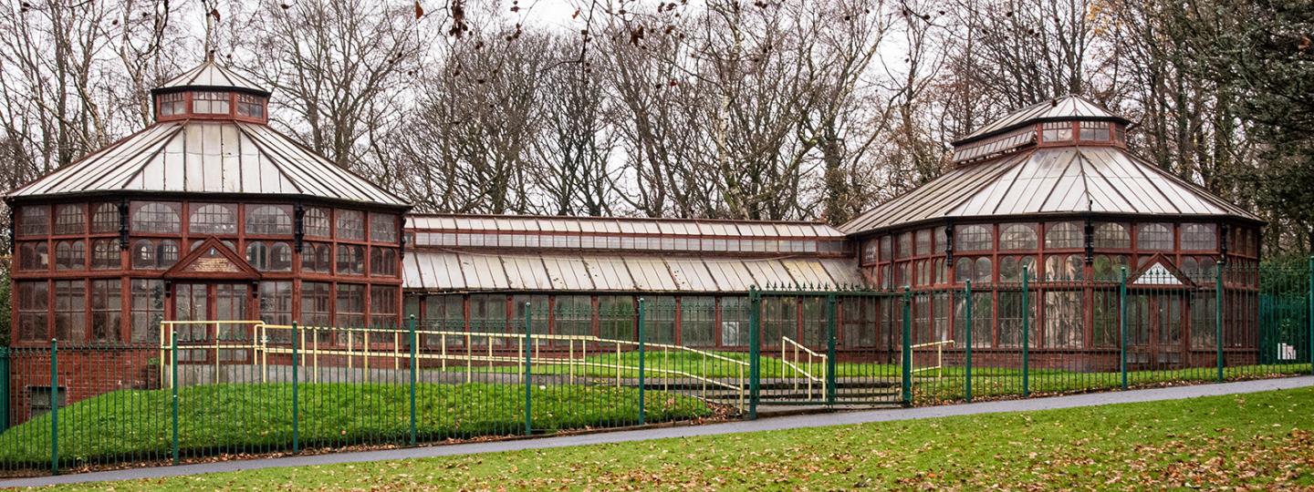 Image of conservatory in Stamford Park, Ashton-under-Lyne